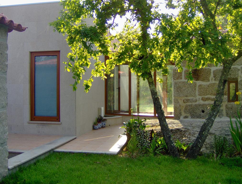 Casas Vale Martinho Bed & Breakfast Santa Comba Dao Bagian luar foto